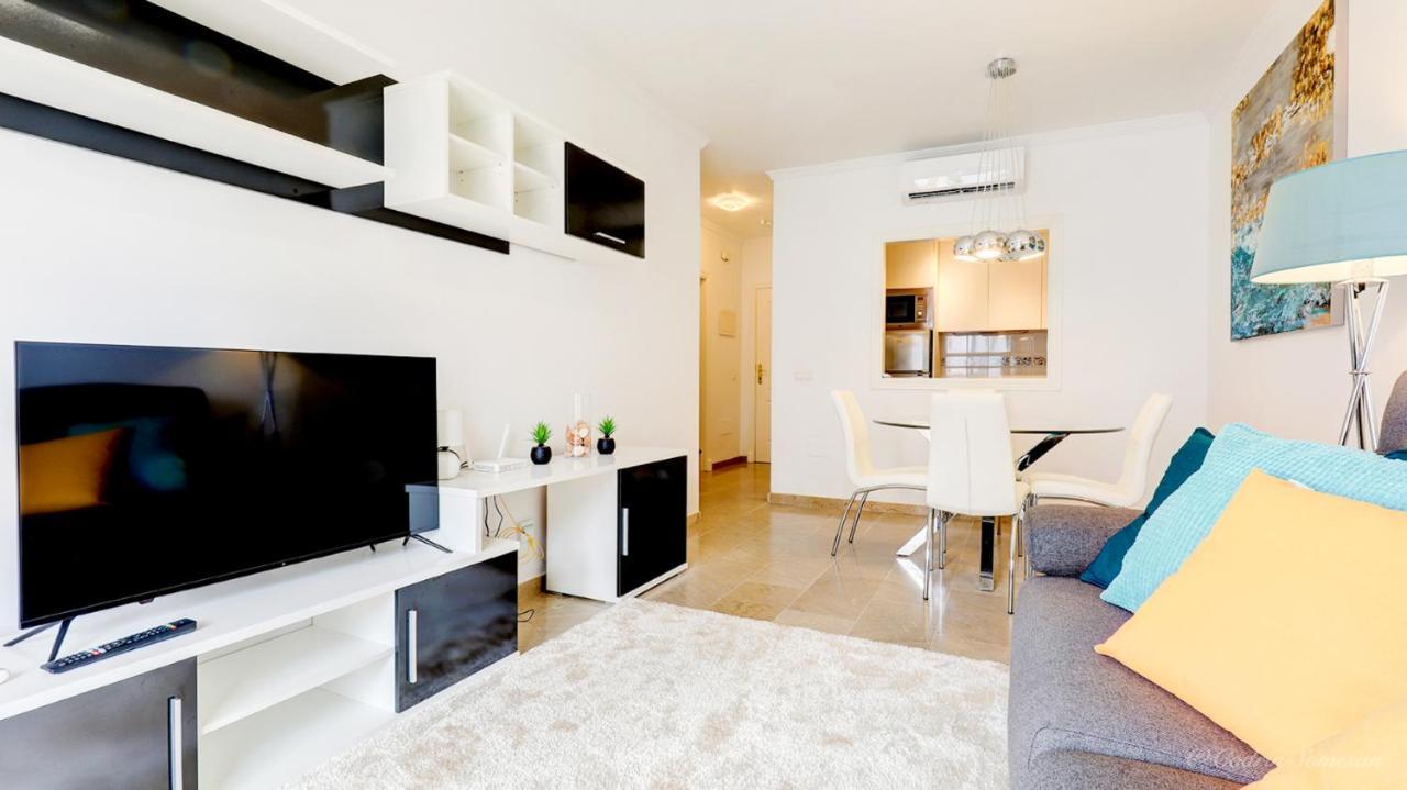 Cozy Apartment Overlooking Estepona'S Marina! Ngoại thất bức ảnh
