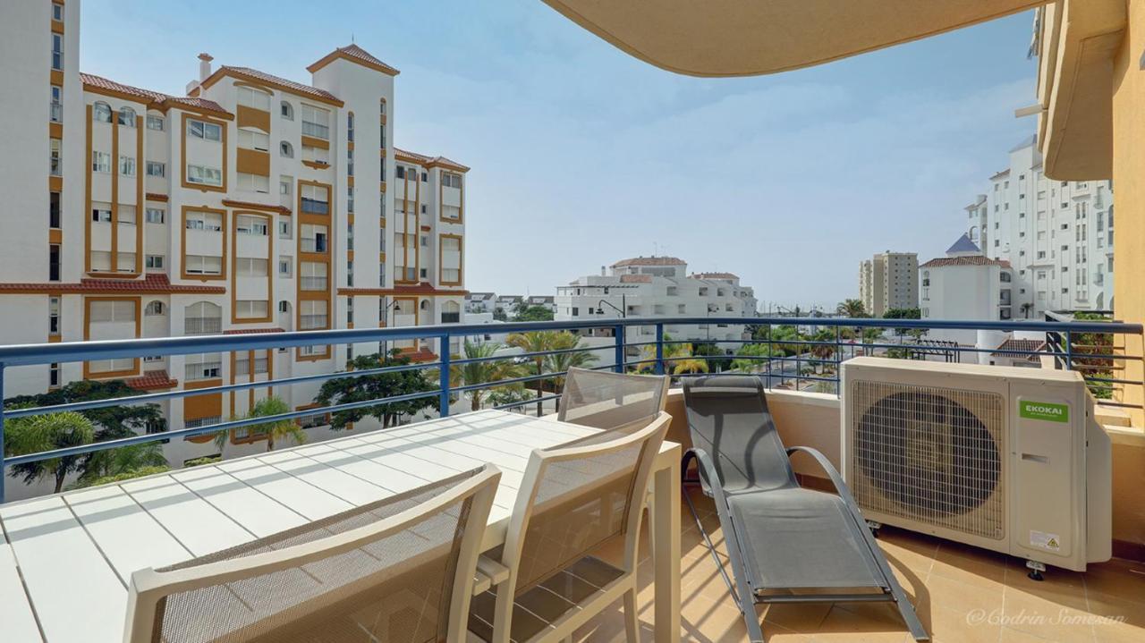 Cozy Apartment Overlooking Estepona'S Marina! Ngoại thất bức ảnh