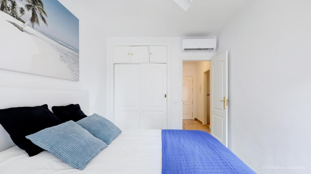 Cozy Apartment Overlooking Estepona'S Marina! Ngoại thất bức ảnh